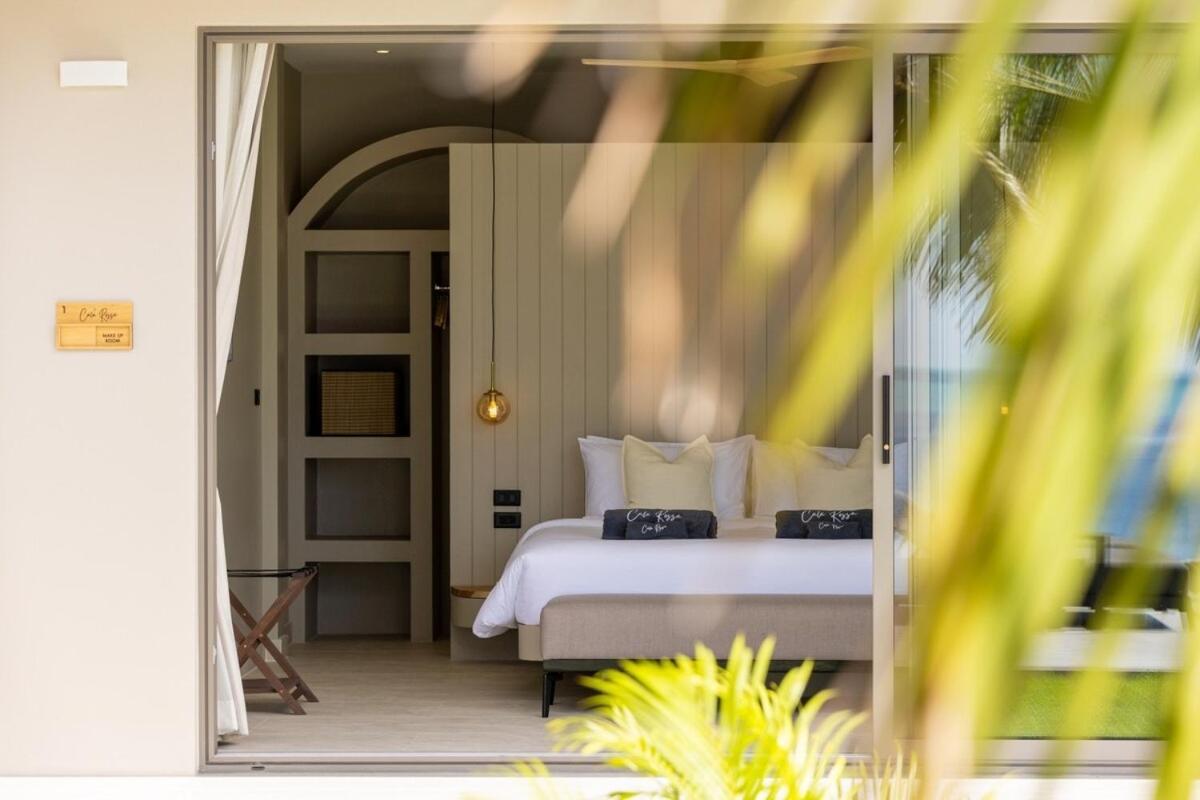 Luxury Beachfront Fisherman's Village Pousada *