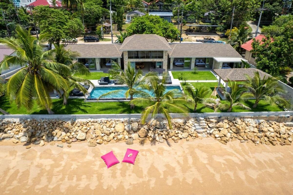 Luxury Beachfront Fisherman's Village